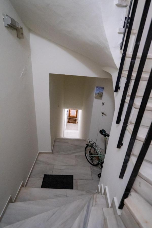 Luxury Suite In Downtown Heraklion Exteriör bild