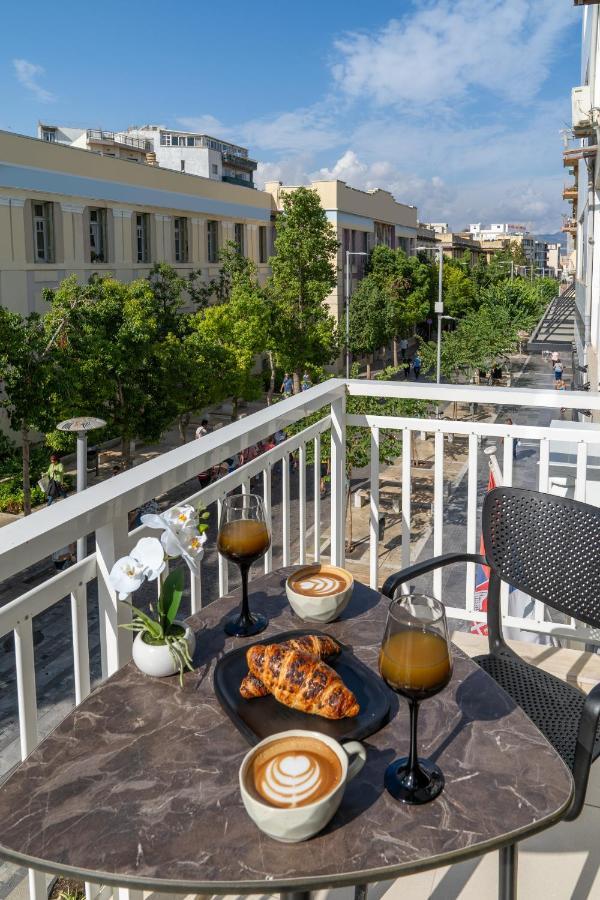 Luxury Suite In Downtown Heraklion Exteriör bild