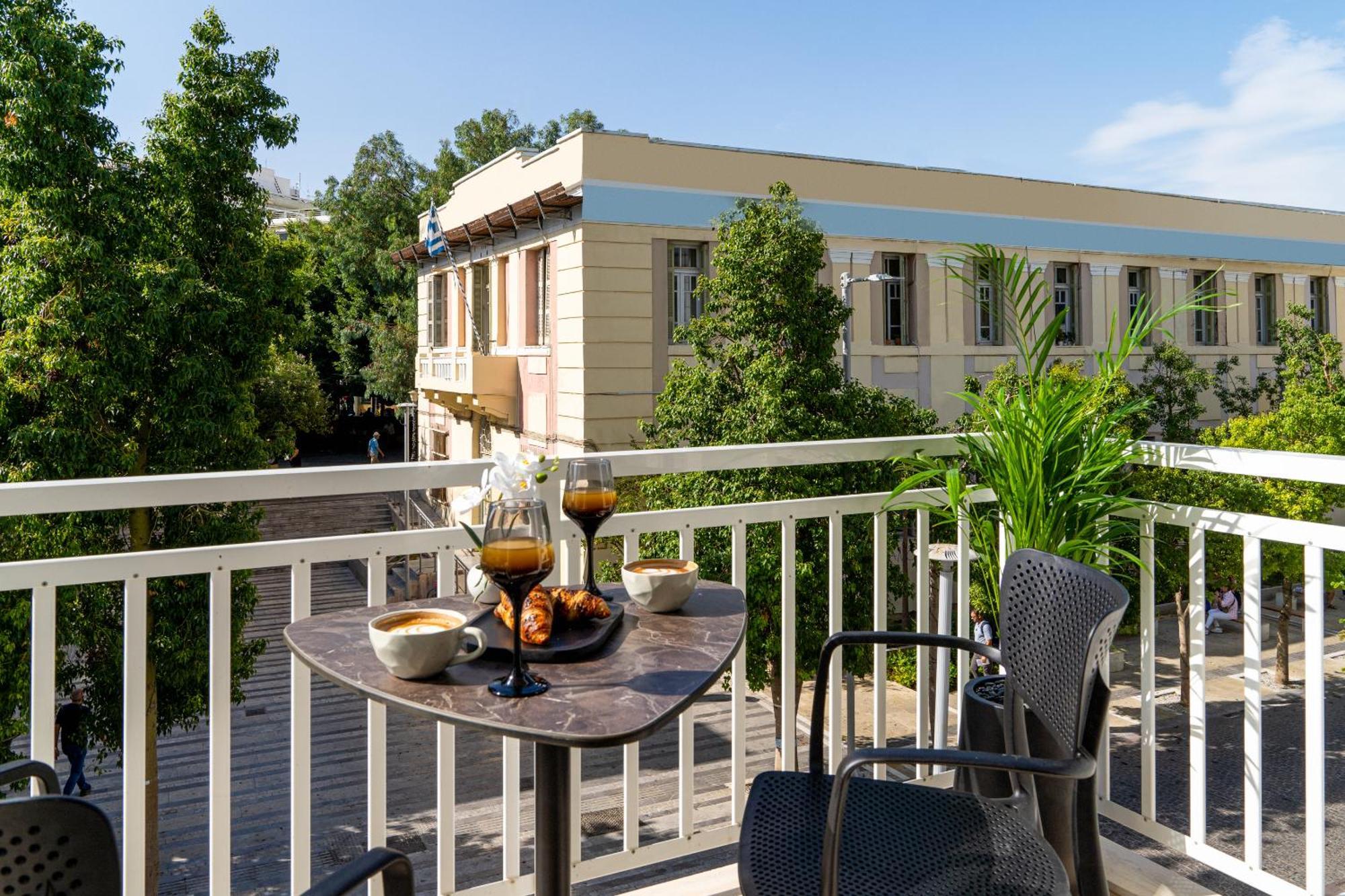 Luxury Suite In Downtown Heraklion Exteriör bild